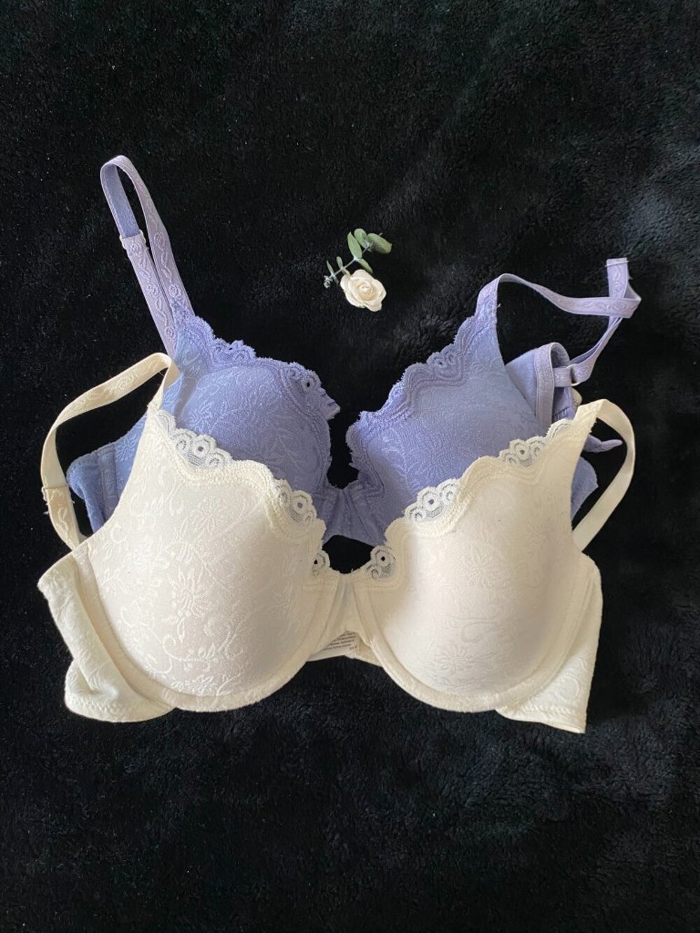 2 MAIDENFORM Lace Demi Underwire T-Shirt Bras 34D